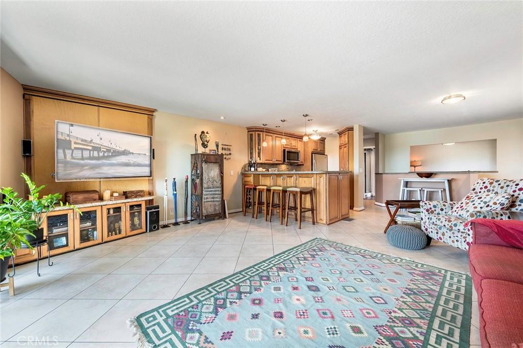 3811 E Livingston DR #1 Long Beach CA 90803 | MLS #PW26052573 45 MLS #PW26052573 image #0