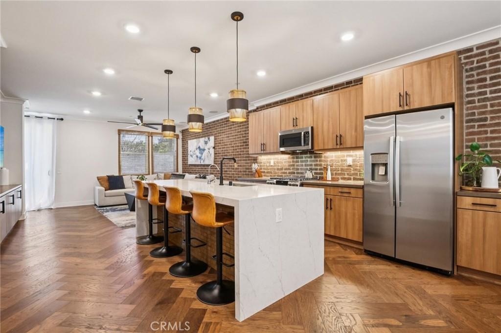 MLS #PW26057594 image #0