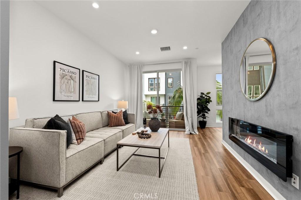 MLS #PW26073152 image #0