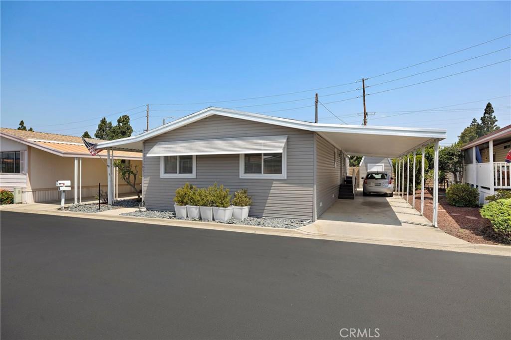 MLS #PW26096426 image #0