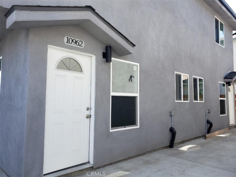 10962 Avalon Los Angeles CA 90061 | MLS #PW26099018 45 MLS #PW26099018 image #0