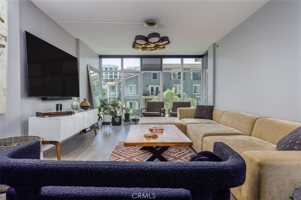 411 W Seaside WY #302 Long Beach CA 90802 | MLS #PW26103545 45 MLS #PW26103545 image #0