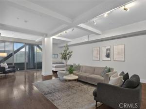 MLS #PW26116871 image #0