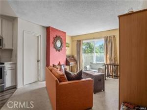 MLS #PW26119358 image #0