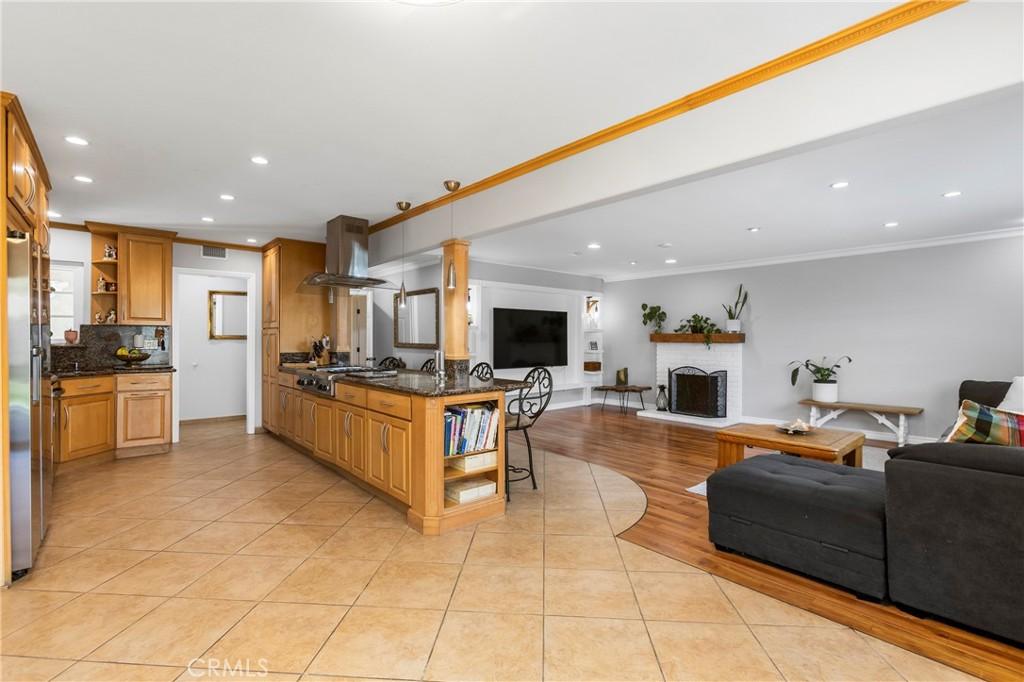 MLS #PW26122239 image #0