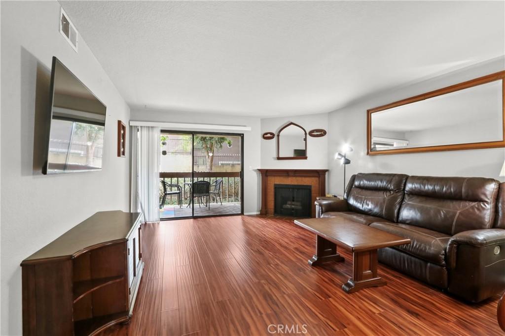MLS #PW26126560 image #0