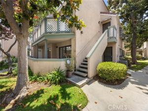 MLS #PW26132507 image #0