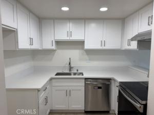 MLS #PW26135647 image #0