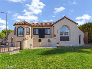 MLS #PW26139685 image #0