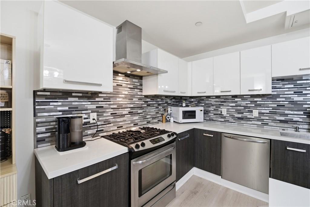 433 Pine AV #201 Long Beach CA 90802 | MLS #PW26142615 45 MLS #PW26142615 image #0
