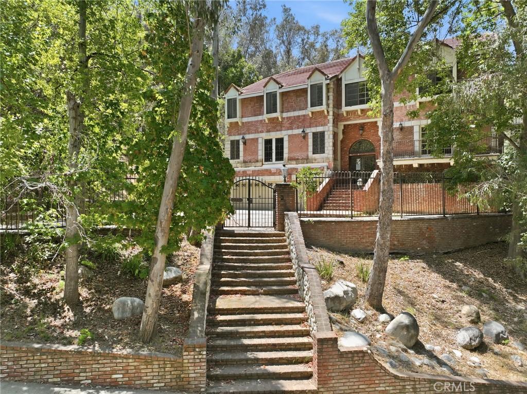 3243 Iredell Studio City CA 91604 | MLS #PW26143439 45 MLS #PW26143439 image #0