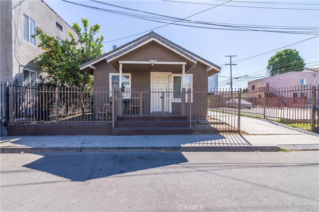 926 E 11th #2 Long Beach CA 90813 | MLS #PW26144646 45 MLS #PW26144646 image #0