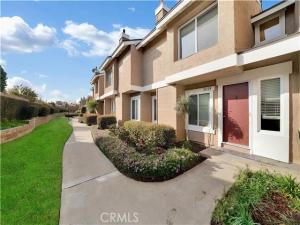 MLS #PW26158240 image #0