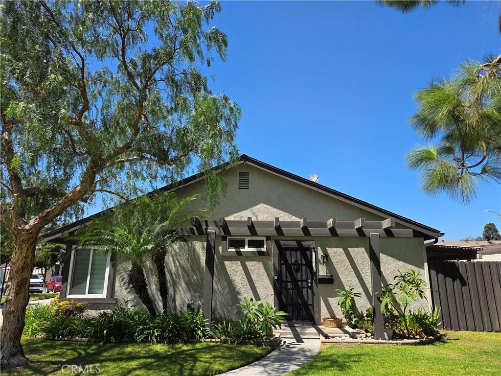 MLS #PW26166536 image #0