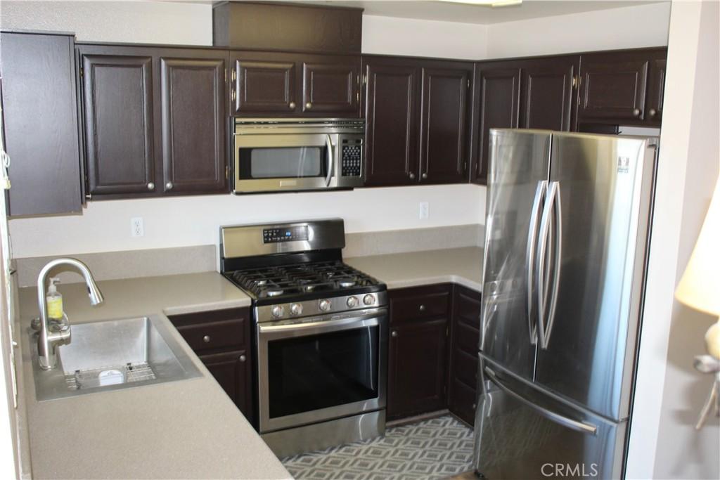 MLS #PW26170836 image #0