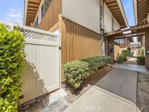 MLS #PW26174953 image #0
