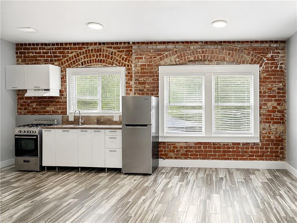 635 Elm AV #15 Long Beach CA 90802 | MLS #PW26177038 45 MLS #PW26177038 image #0