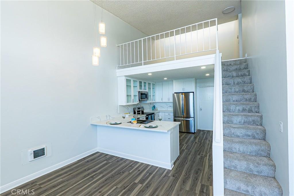 211 Yacht Club Way Redondo Beach CA 90277 | MLS #PW26178000 45 MLS #PW26178000 image #0