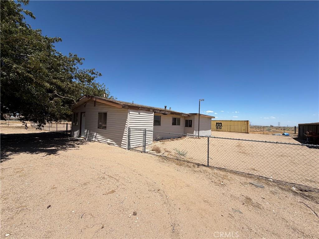 11707 Goodwin DR Victorville CA 92371 | MLS #PW26156947 79 MLS #PW26156947 image #0