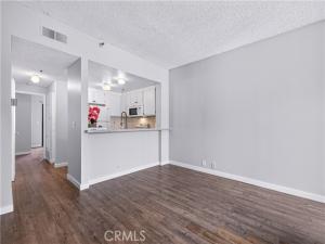 MLS #PW26187262 image #0