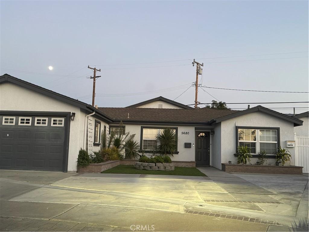 MLS #PW26187921 image #0