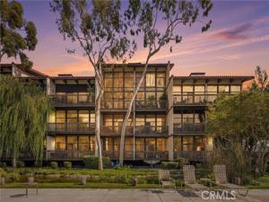 MLS #PW26217874 image #0