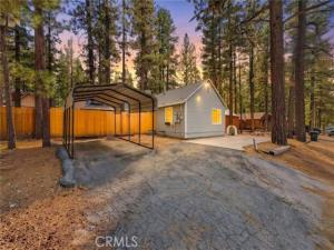 MLS #PW26218363 image #0