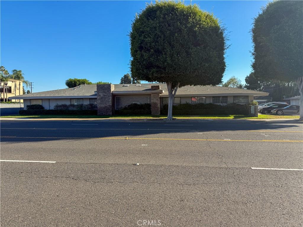 1044 E Chapman #1042 Orange CA 92866 | MLS #PW26222825 45 MLS #PW26222825 image #0