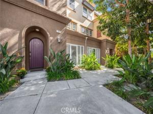 MLS #PW26224145 image #0