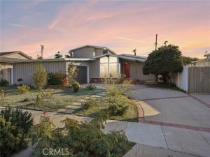 MLS #RS25253135 image #0