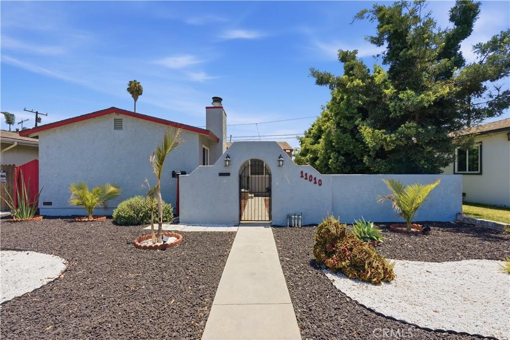 11010 Studebaker RD Downey CA 90241 | MLS #RS26152658 41 MLS #RS26152658 image #0