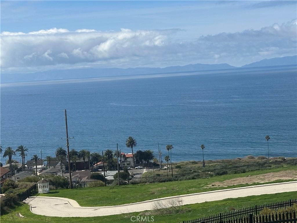 MLS #SB25072461 img 0