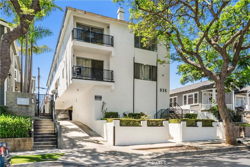 MLS #SB25168025 image #0