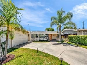 MLS #SB25187055 image #0