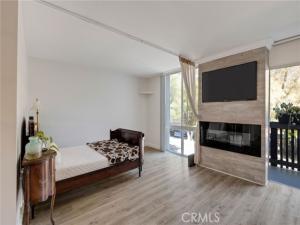 MLS #SB25193248 image #0