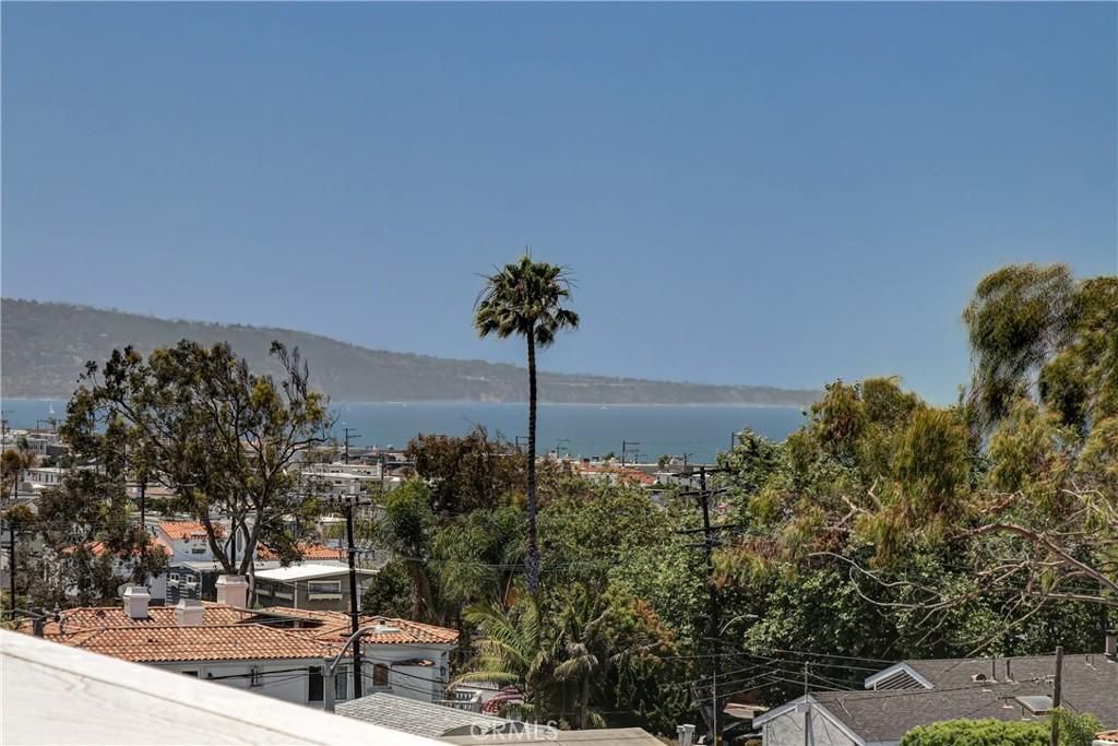 MLS #SB25221160 image #0