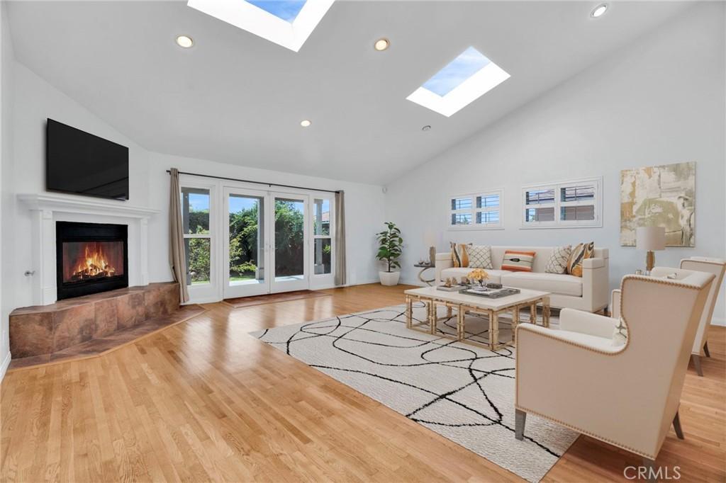 MLS #SB25225954 image #0