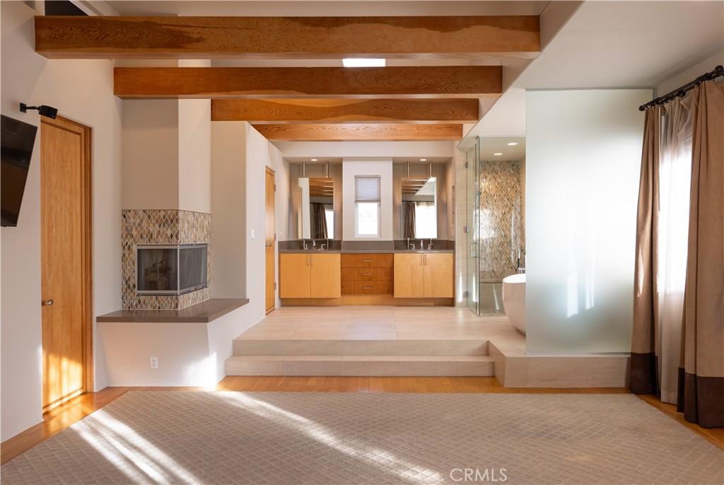 MLS #SB25226124 image #0