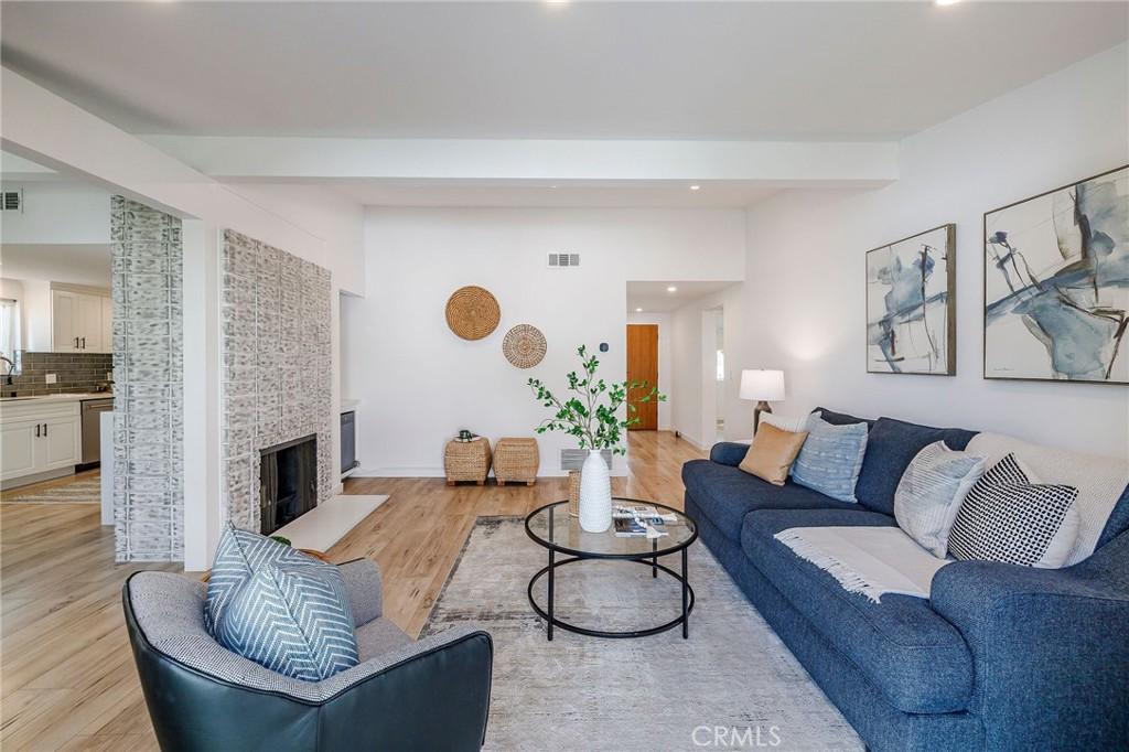 MLS #SB25229304 image #0