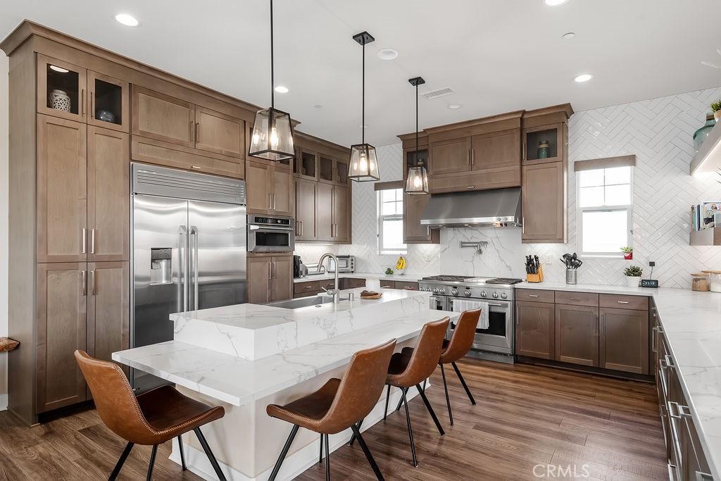 MLS #SB25229609 image #0