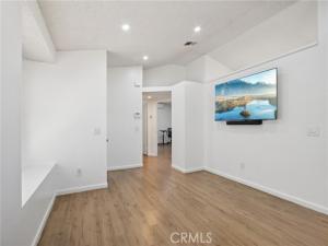 MLS #SB25229821 image #0