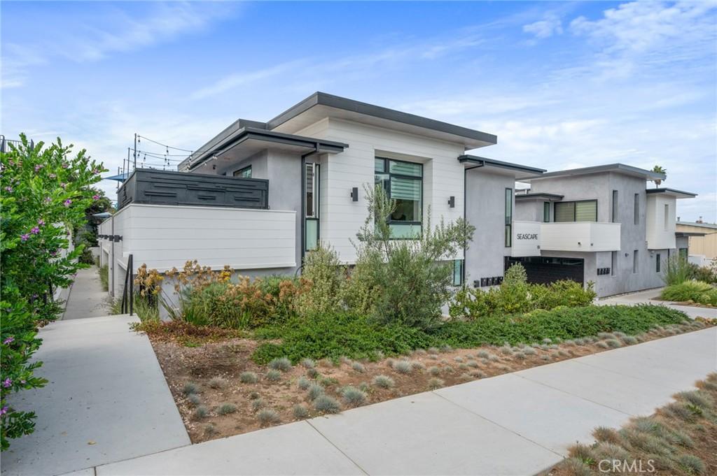 MLS #SB25232371 image #0