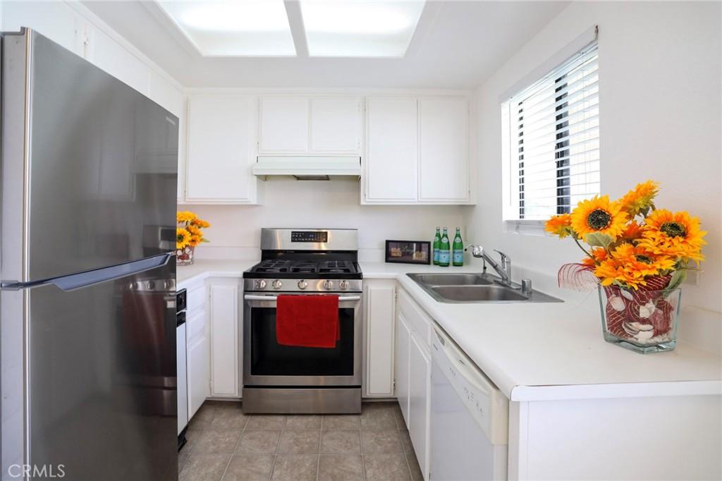 MLS #SB25235860 image #0