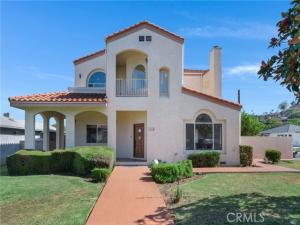 MLS #SB25238241 image #0