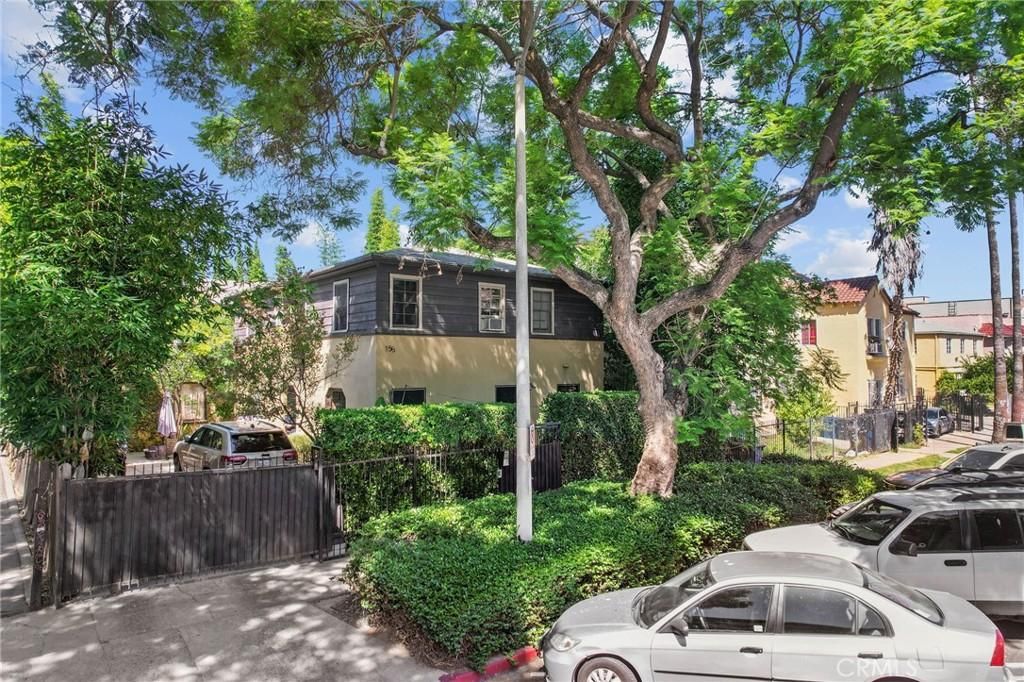 MLS #SB25239243 img 0