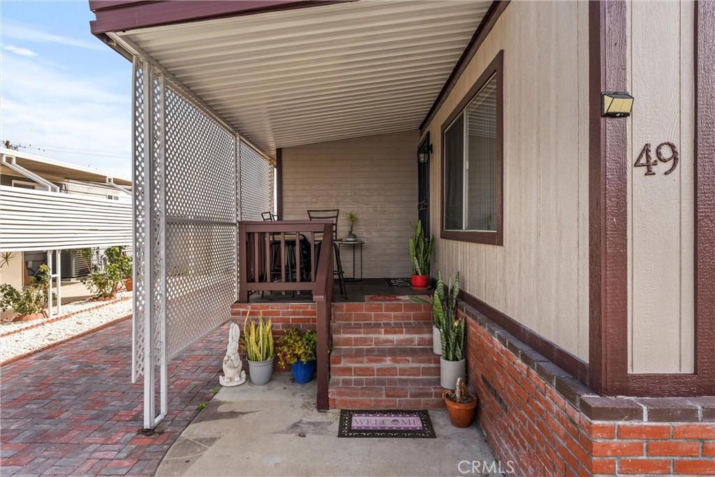 MLS #SB25246754 image #0