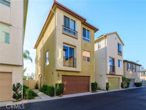 MLS #SB25248121 image #0