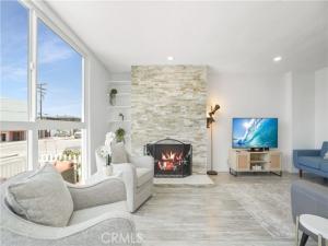 MLS #SB25251329 image #0