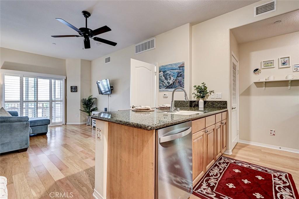 MLS #SB25253138 image #0