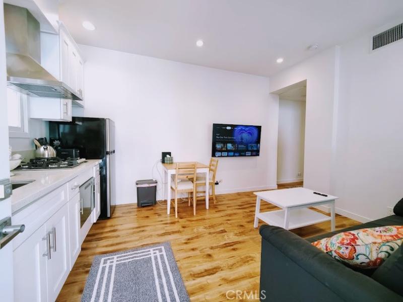 MLS #SB25262868 image #0